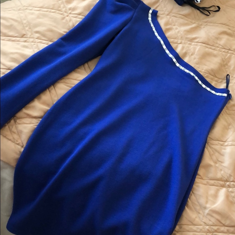 Dress - Picture 1 of 1